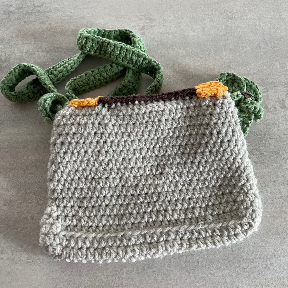 NEW Cute Handmade Crochet sunflower small shoulder bag purse pouch sling - Picture 2 of 4